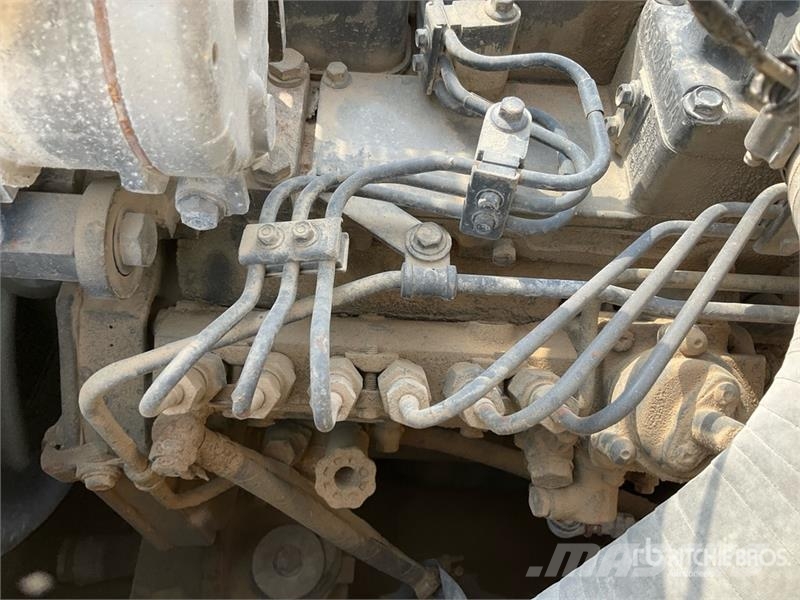Komatsu PC220-7 履带挖掘机