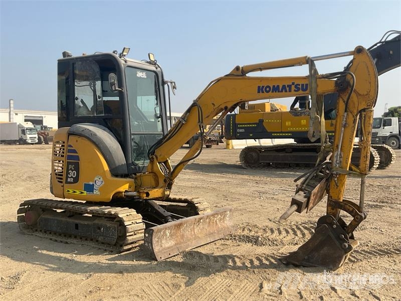 Komatsu PC30MR-3 Mini Excavator حفارات صغيرة أقل من 7 طن (حفارات صغيرة)