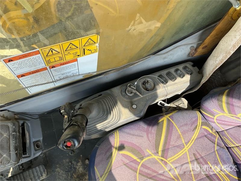 Komatsu PC400-7 Tracked Excavator Roomikekskavaatorid