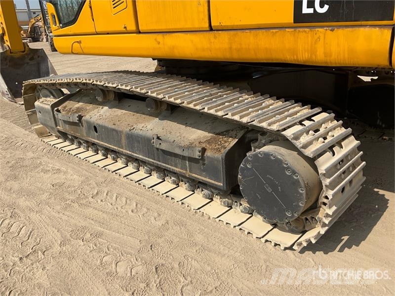 Komatsu PC400-7 Tracked Excavator Roomikekskavaatorid