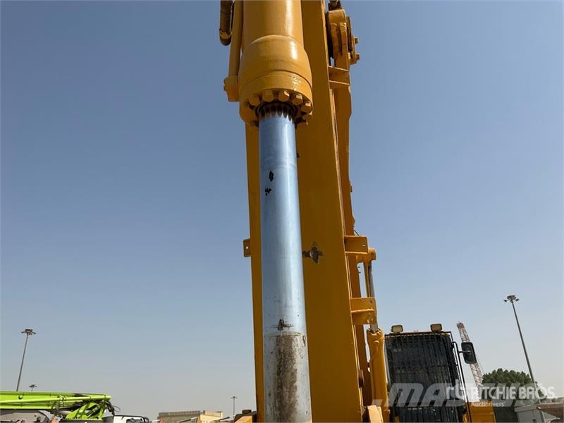 Komatsu PC400-7 Tracked Excavator Roomikekskavaatorid