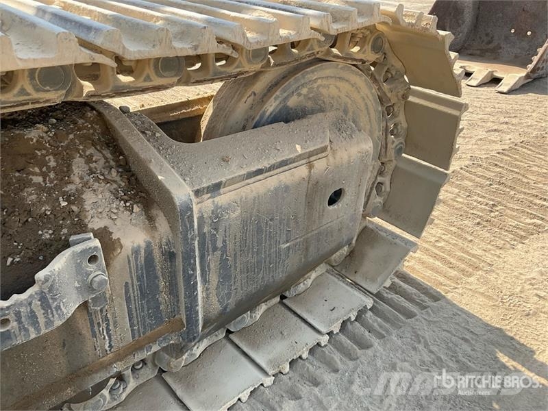 Komatsu PC400-7 Tracked Excavator Roomikekskavaatorid