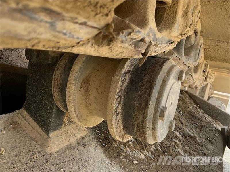 Komatsu PC400-7 Tracked Excavator Roomikekskavaatorid