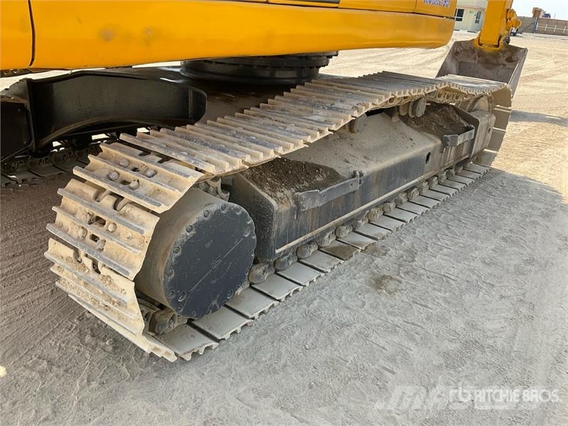 Komatsu PC400-7 Tracked Excavator Roomikekskavaatorid