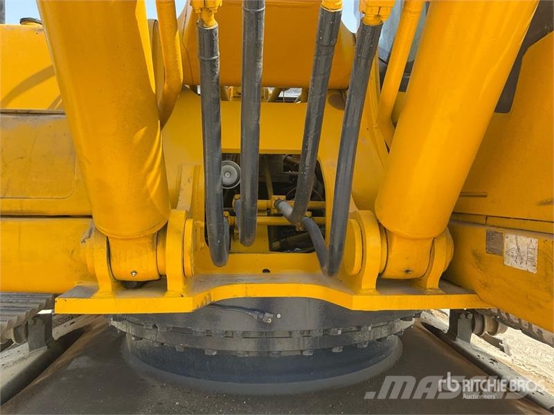 Komatsu PC400-7 Tracked Excavator Roomikekskavaatorid