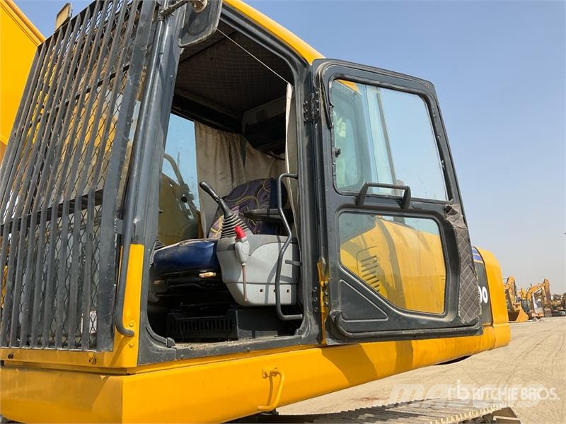 Komatsu PC400-7 Tracked Excavator Roomikekskavaatorid