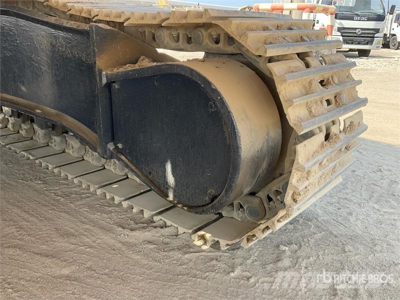 Komatsu PC400-7 Tracked Excavator Roomikekskavaatorid