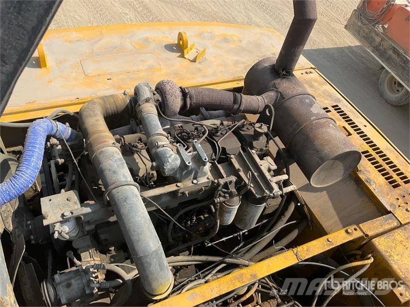 Komatsu PC400-7 Tracked Excavator Roomikekskavaatorid