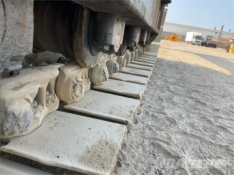 Komatsu PC400-7 Tracked Excavator Roomikekskavaatorid