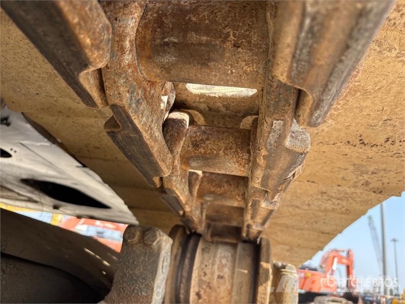 Komatsu PC400LC-8 Bageri gusjeničari