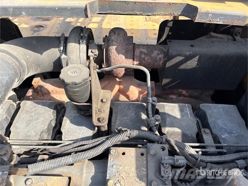 Komatsu PC400LC-8 Bageri gusjeničari