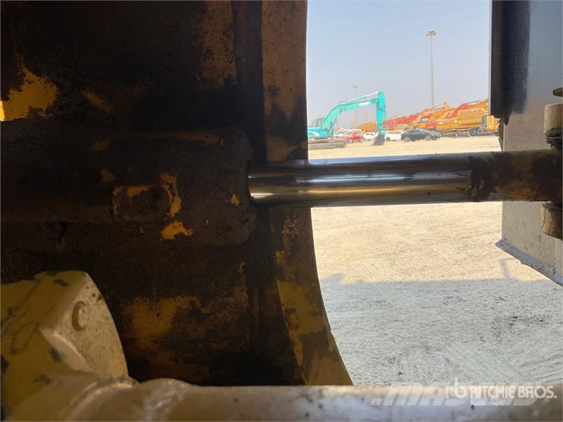 Komatsu WA420-3 Gumikerekes homlokrakodók