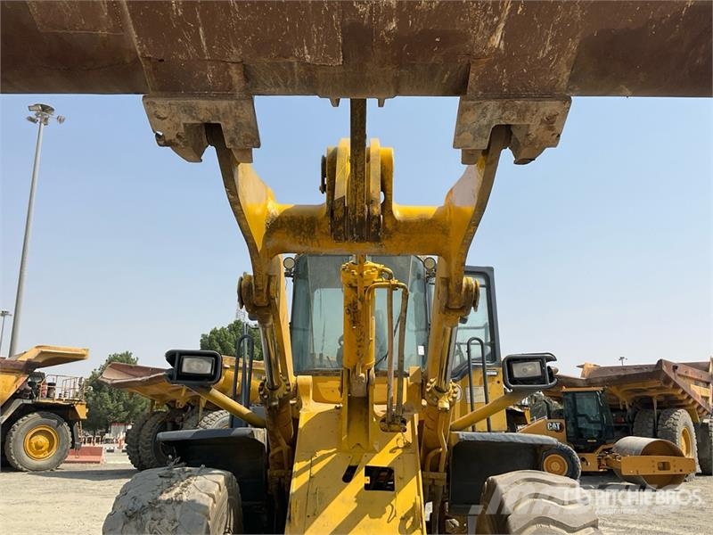 Komatsu WA420-3 Gumikerekes homlokrakodók
