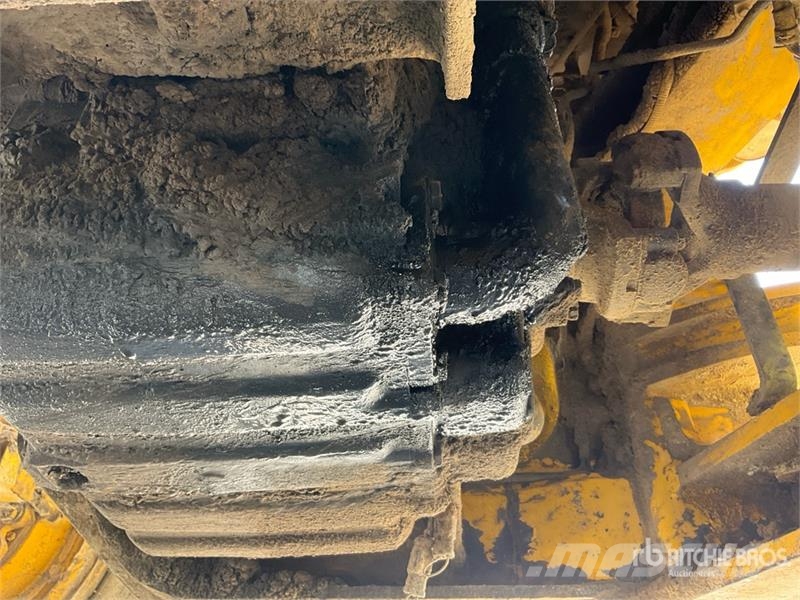 Komatsu WA420-3 Gumikerekes homlokrakodók