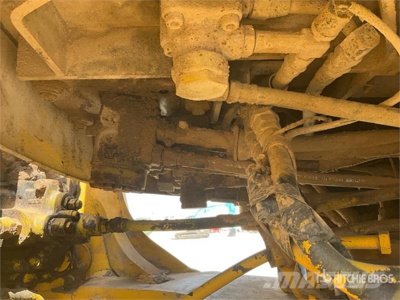 Komatsu WA420-3 Gumikerekes homlokrakodók