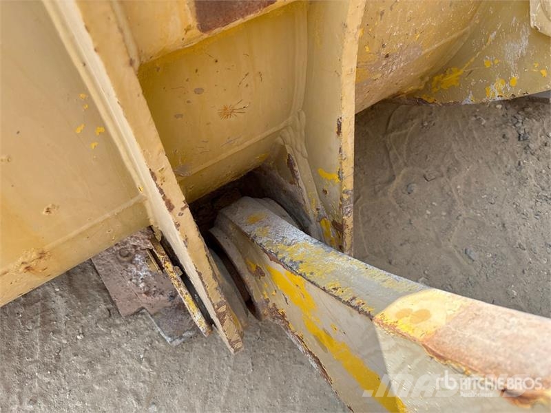 Komatsu WA470-3 Wheel Loader Rataslaadurid