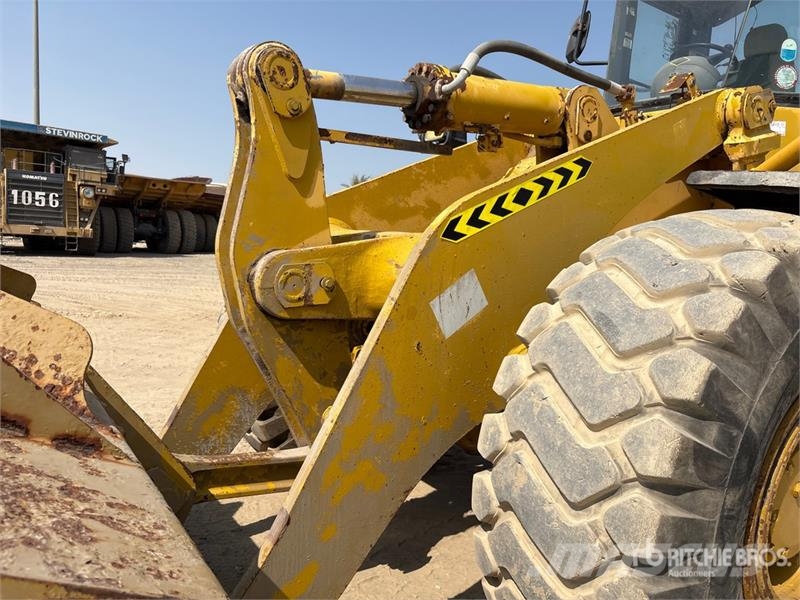 Komatsu WA470-3 Wheel Loader Rataslaadurid