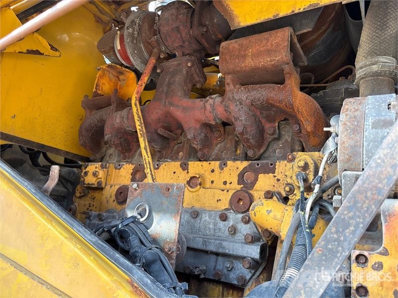 Komatsu WA470-3 Wheel Loader Rataslaadurid