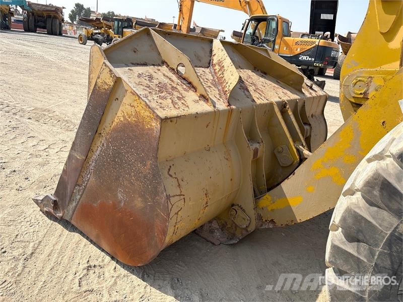 Komatsu WA470-3 Wheel Loader Rataslaadurid