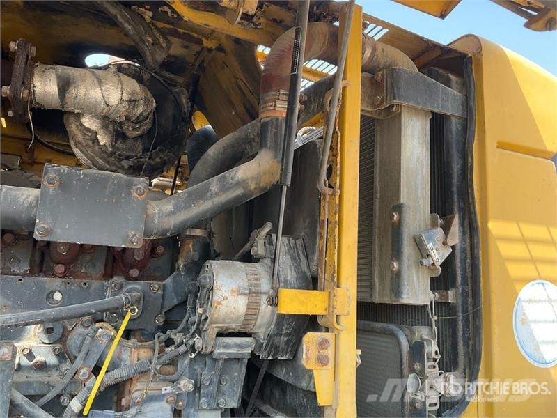 Komatsu WA470-5 Wheel Loader Utovarivači na kotačima