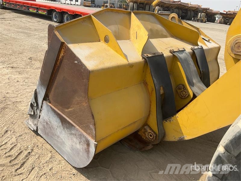 Komatsu WA470-5 Wheel Loader Utovarivači na kotačima