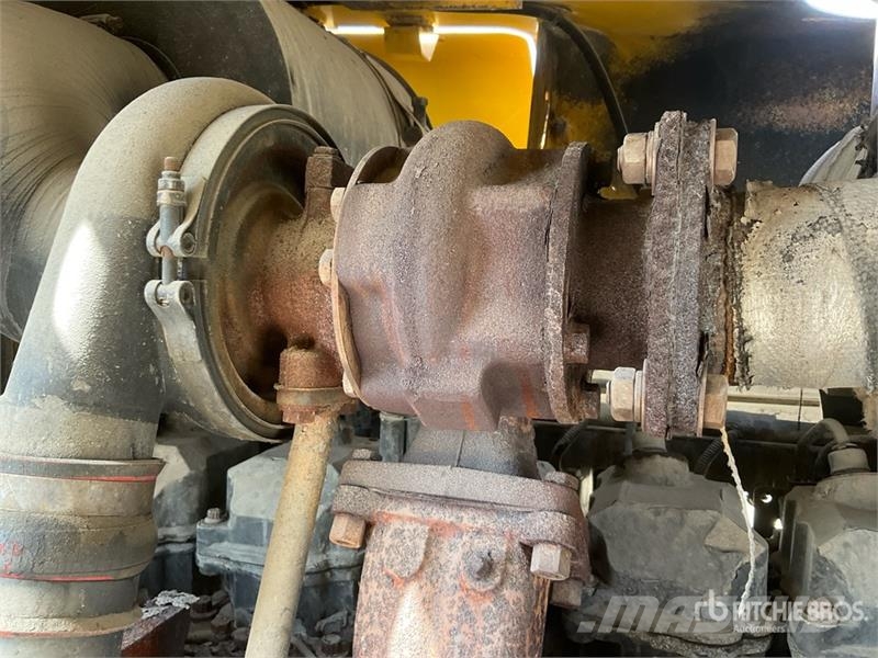 Komatsu WA470-5 Wheel Loader Utovarivači na kotačima