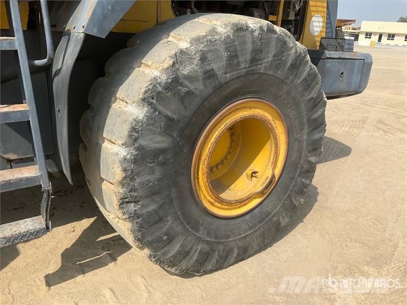 Komatsu WA470-5 Wheel Loader Utovarivači na kotačima