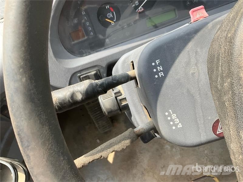 Komatsu WA470-5 Wheel Loader Utovarivači na kotačima