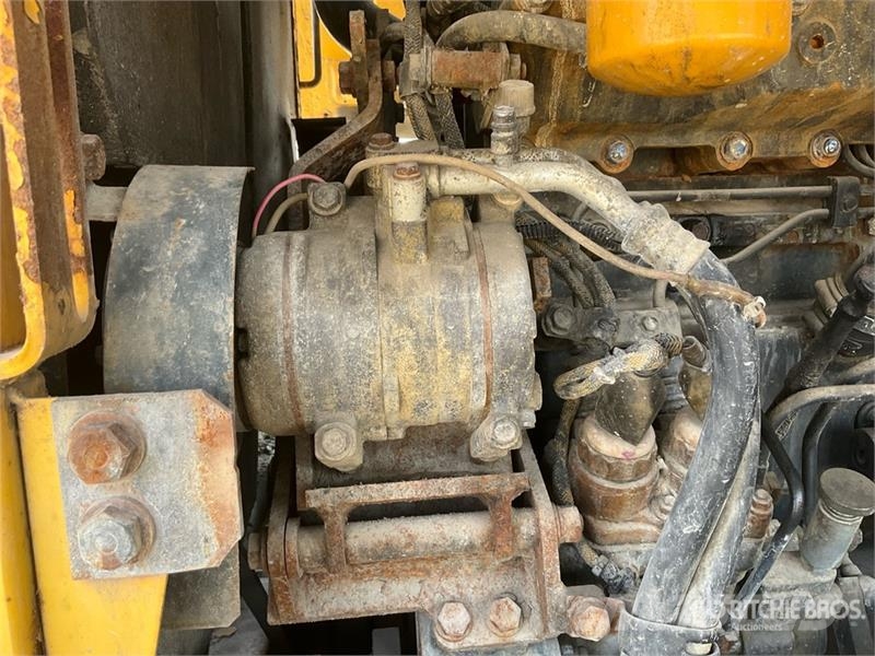 Komatsu WA470-5 Wheel Loader Utovarivači na kotačima