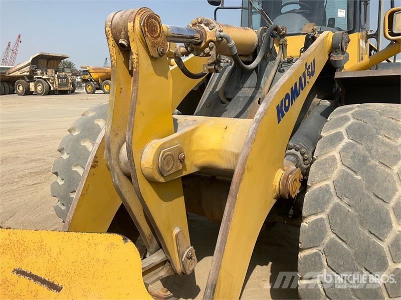 Komatsu WA470-5 Wheel Loader Utovarivači na kotačima