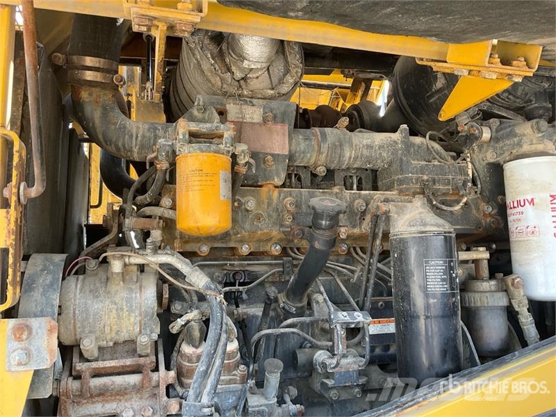 Komatsu WA470-5 Wheel Loader Utovarivači na kotačima