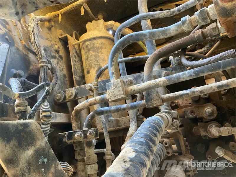 Komatsu WA470-6 Utovarivači na kotačima