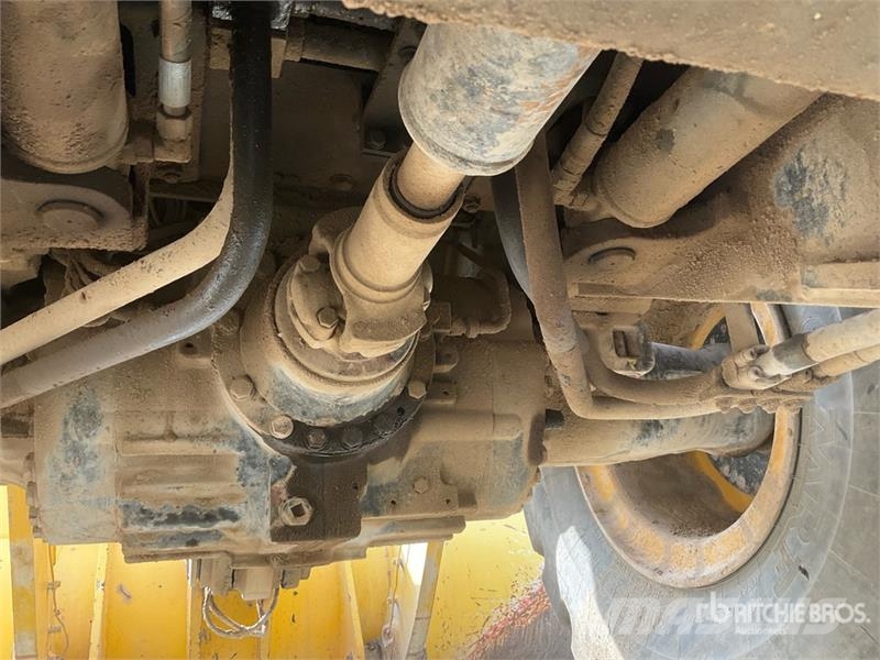 Komatsu WA470-6 Utovarivači na kotačima