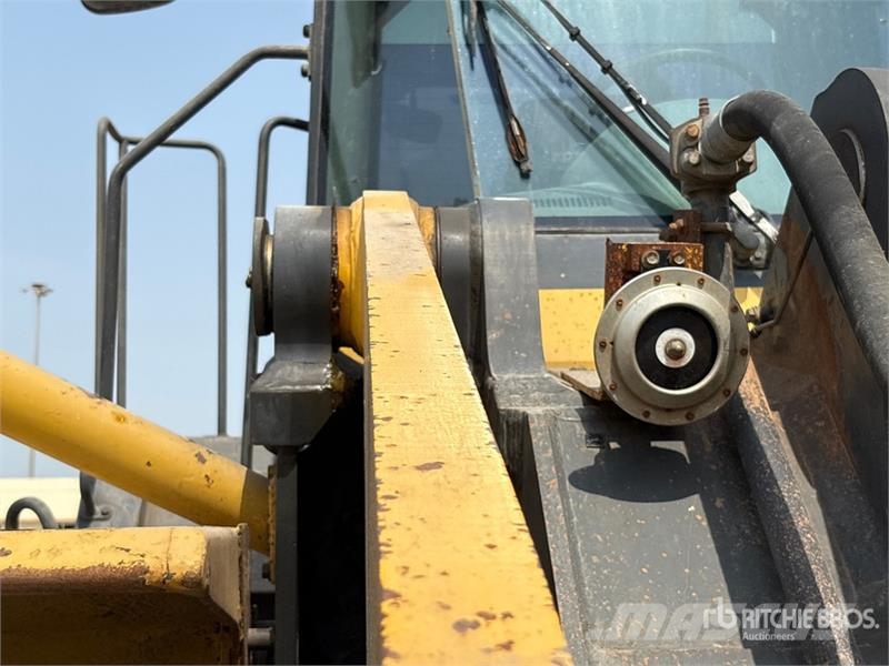 Komatsu WA470-6 Wheel Loader Utovarivači na kotačima