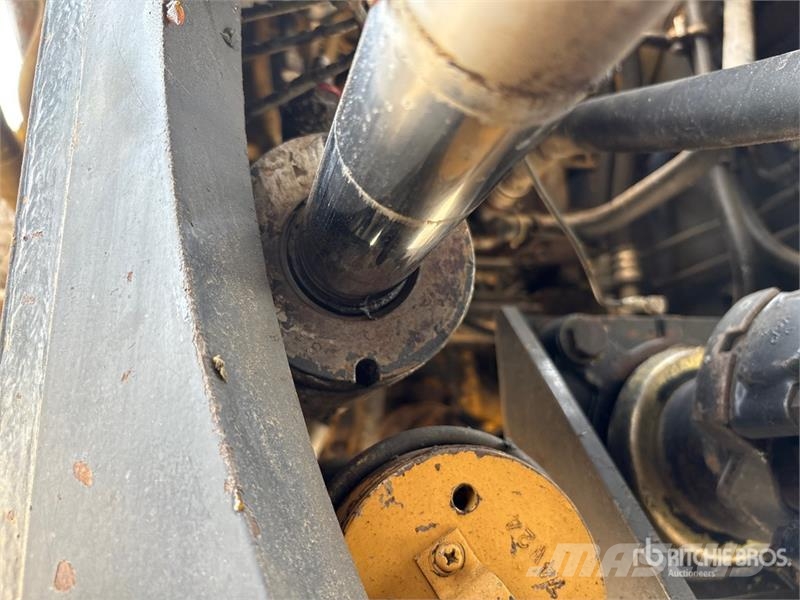 Komatsu WA470-6 Wheel Loader Utovarivači na kotačima
