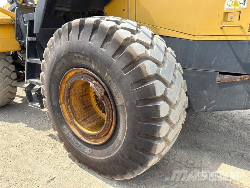 Komatsu WA470-6 Wheel Loader Utovarivači na kotačima