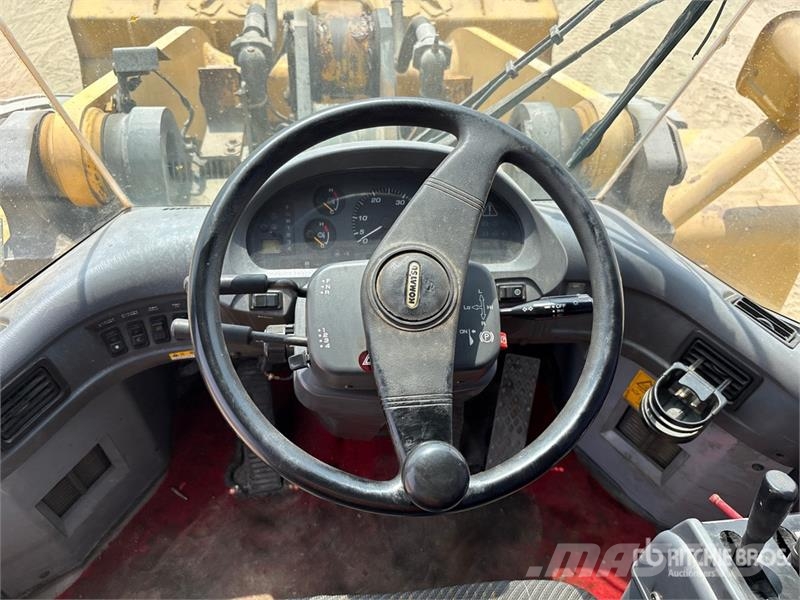 Komatsu WA470-6 Wheel Loader Utovarivači na kotačima