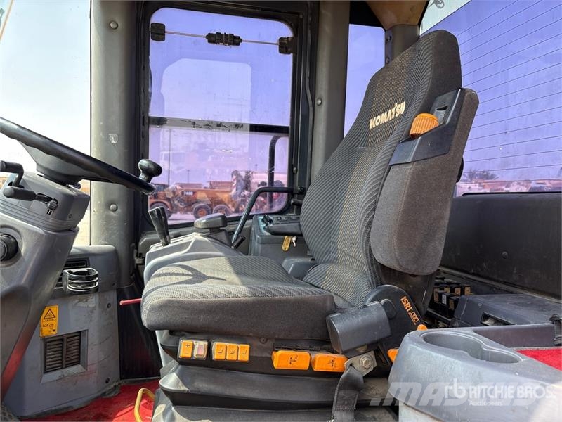 Komatsu WA470-6 Wheel Loader Utovarivači na kotačima
