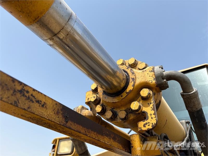 Komatsu WA470-6 Wheel Loader Utovarivači na kotačima