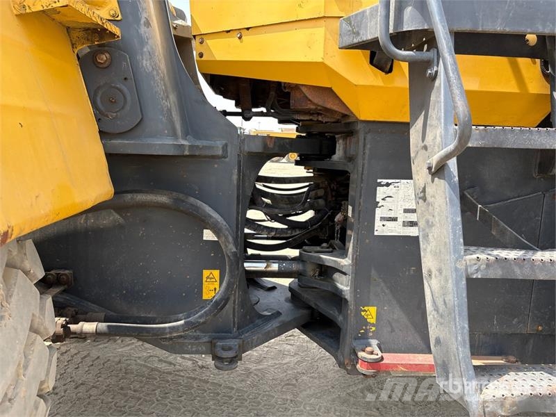 Komatsu WA470-6 Wheel Loader Utovarivači na kotačima
