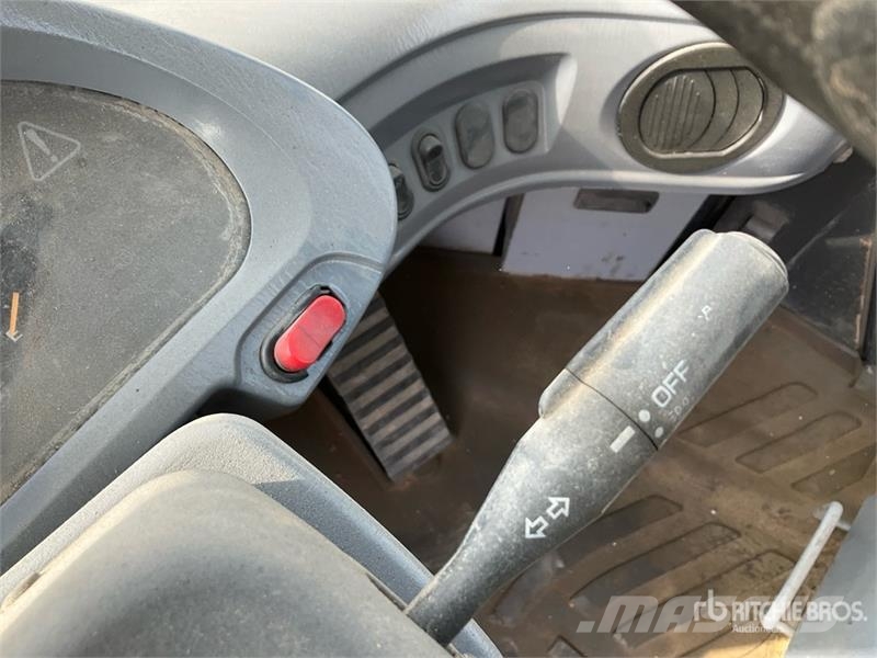 Komatsu WA470-6 Wheel Loader Utovarivači na kotačima