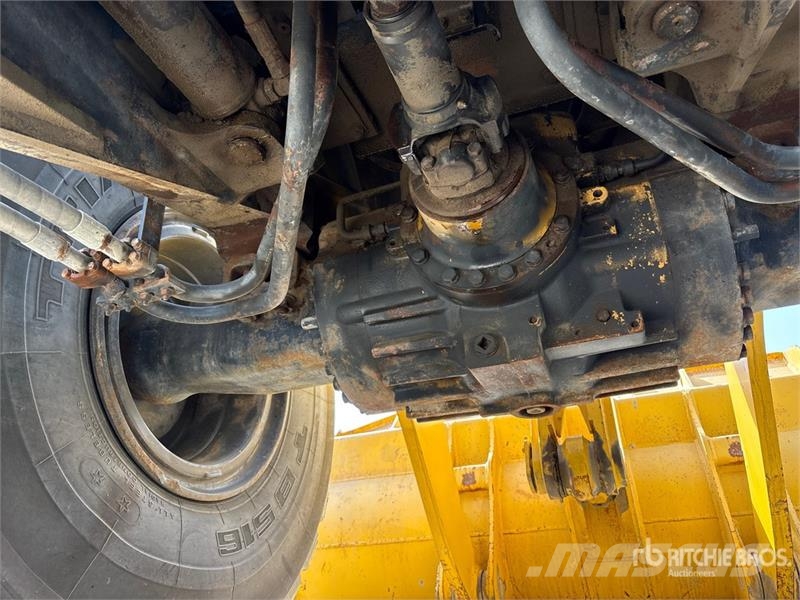 Komatsu WA470-6 Wheel Loader Utovarivači na kotačima