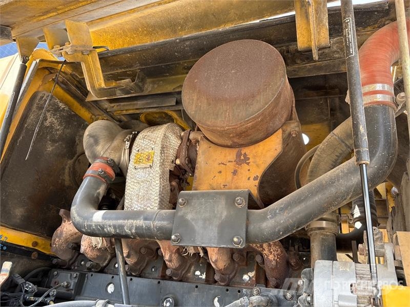 Komatsu WA470-6 Wheel Loader Utovarivači na kotačima