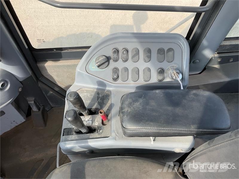 Komatsu WA470-6 Wheel Loader Utovarivači na kotačima
