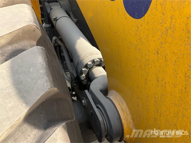 Komatsu WA470-6 Wheel Loader Utovarivači na kotačima