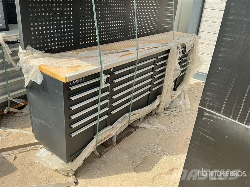  LEAP LT96WB24DRC 2440 mm 24-Drawer Workbench / Too Строителство - Други