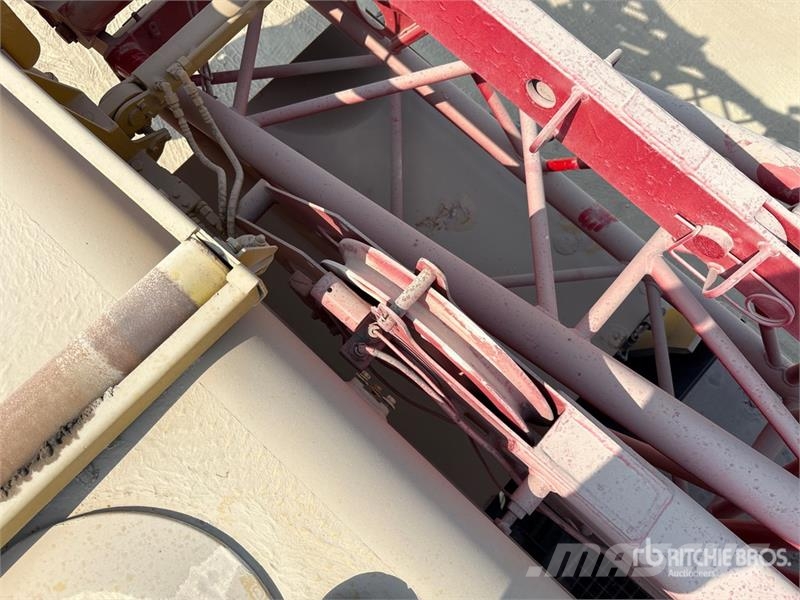 Liebherr LTM1080-1 80 ton 8x6x8 All Terrain Crane رافعات صالحة لكل أنواع الطرق