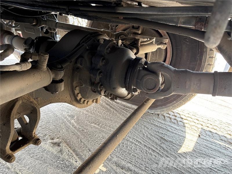 Liebherr LTM1080-1 80 ton 8x6x8 All Terrain Crane رافعات صالحة لكل أنواع الطرق