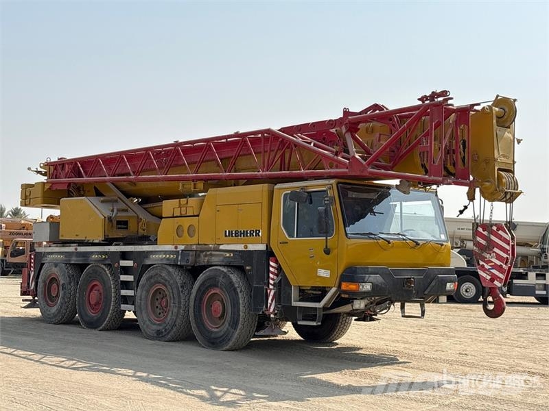 Liebherr LTM1080-1 80 ton 8x6x8 All Terrain Crane رافعات صالحة لكل أنواع الطرق