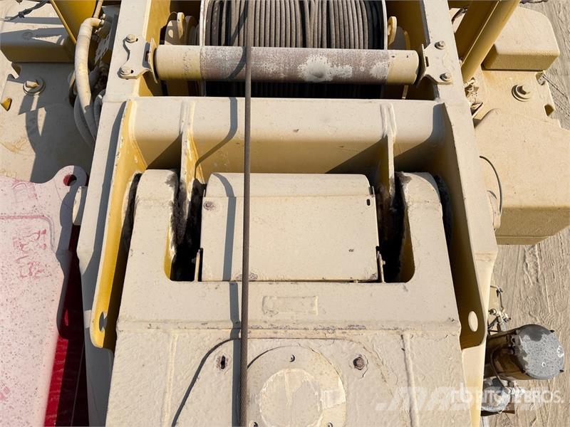 Liebherr LTM1080-1 80 ton 8x6x8 All Terrain Crane رافعات صالحة لكل أنواع الطرق